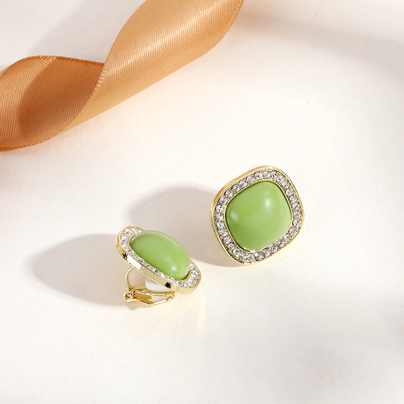 Lustrelace Pearl Ear Clips