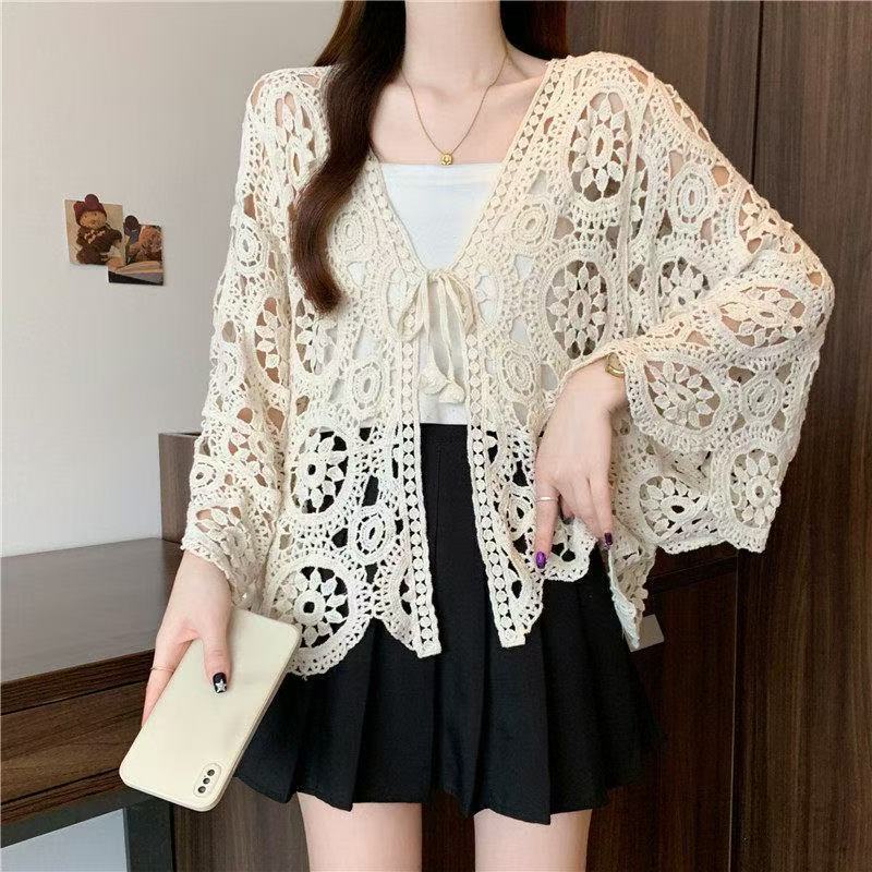 Long-sleeve sun-protective shirt