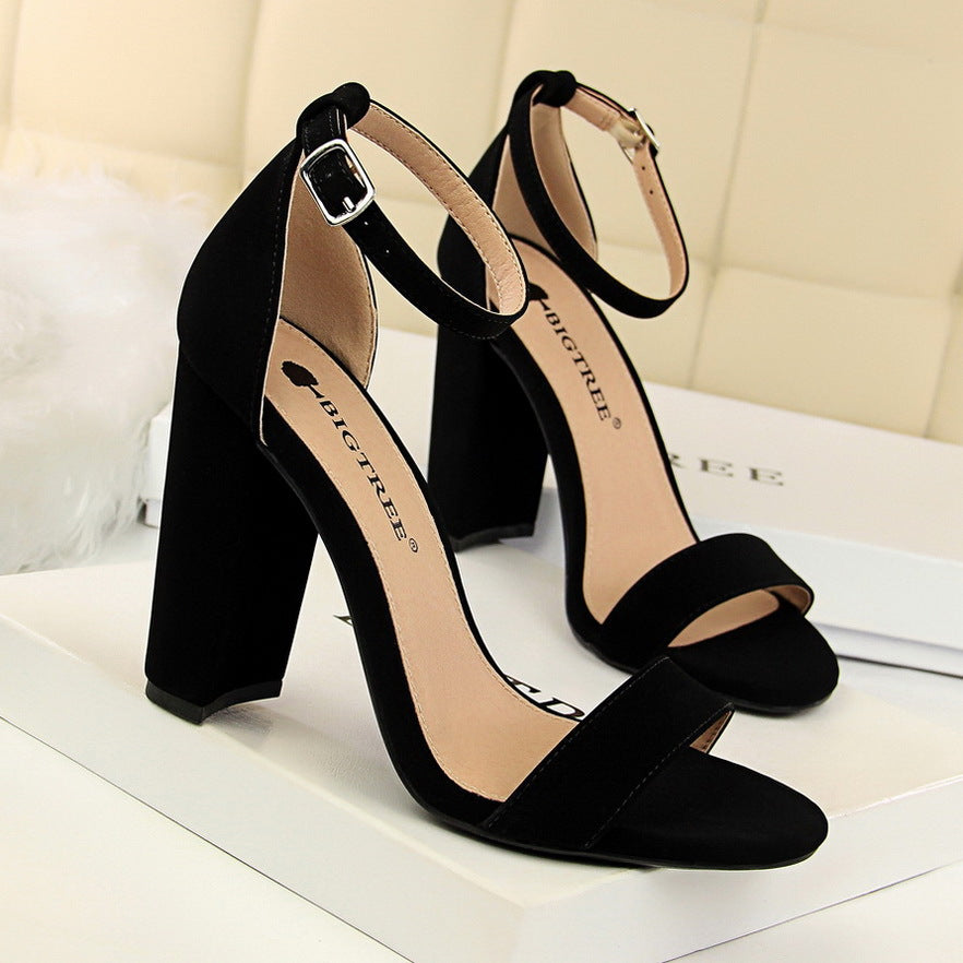 Fashion Women High Heel Sandals with Buckle