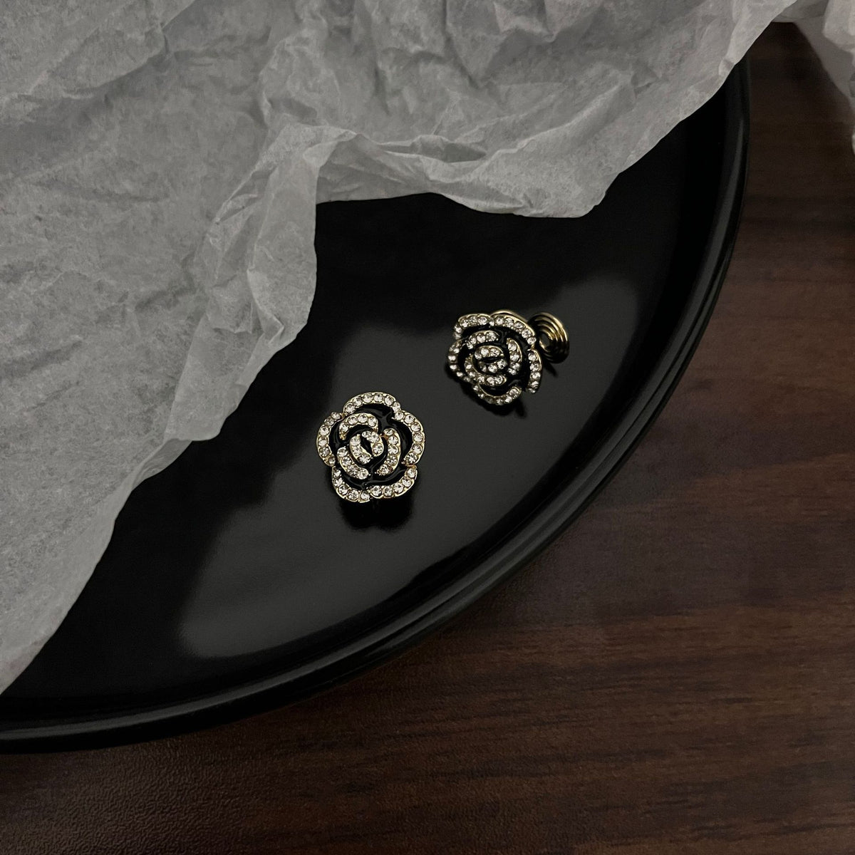 Aurielle Clip-On Pearl Earrings