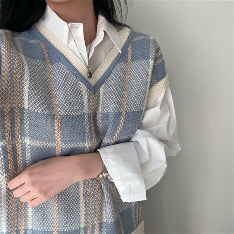 Womens Plaid Knit Vest