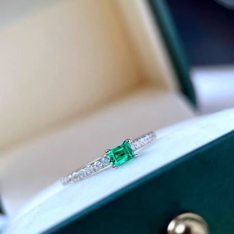 High-end open-ring women's accessory