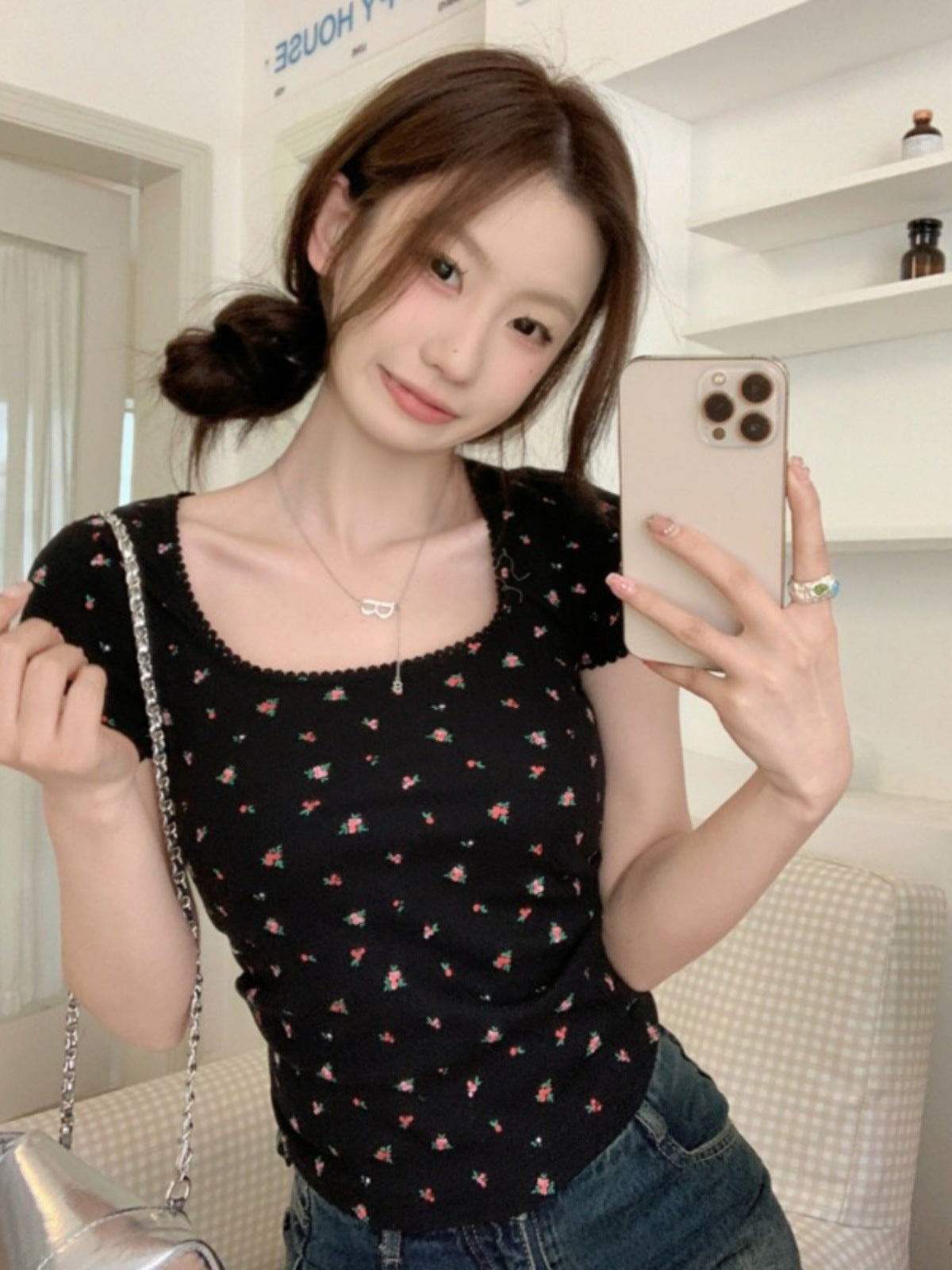 Square neck floral print slim fit short-sleeved T-shirt