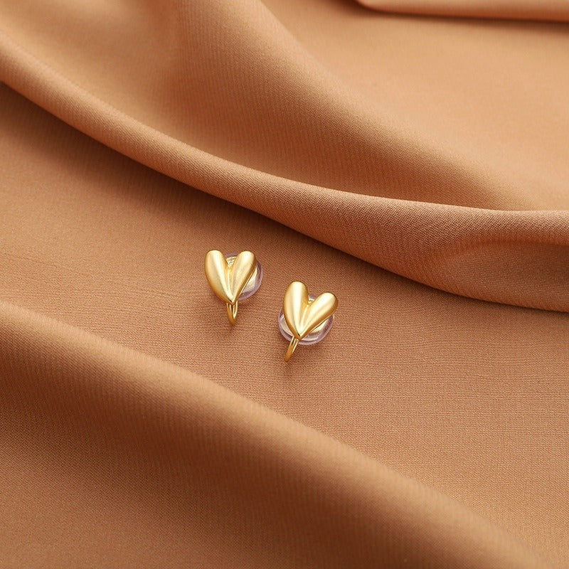 Aurielle Clip-On Pearl Earrings