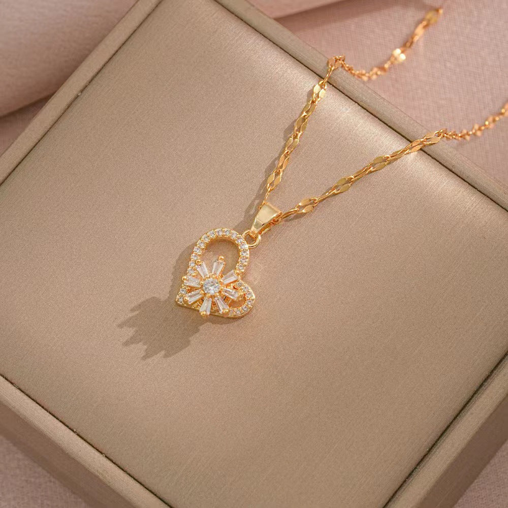 Fashionable retro-style clavicle necklace