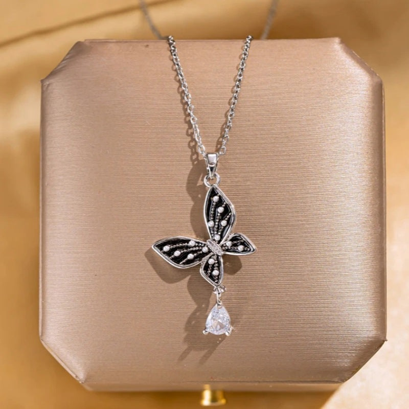 Pendant Necklace