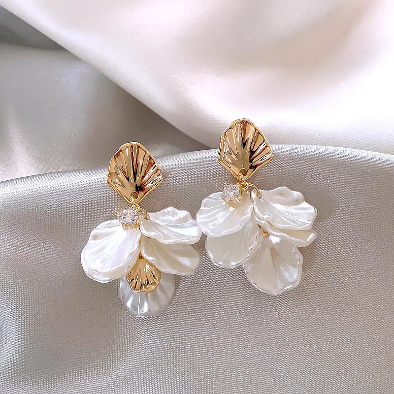 Lustre Bloom Silver Pearl Earrings
