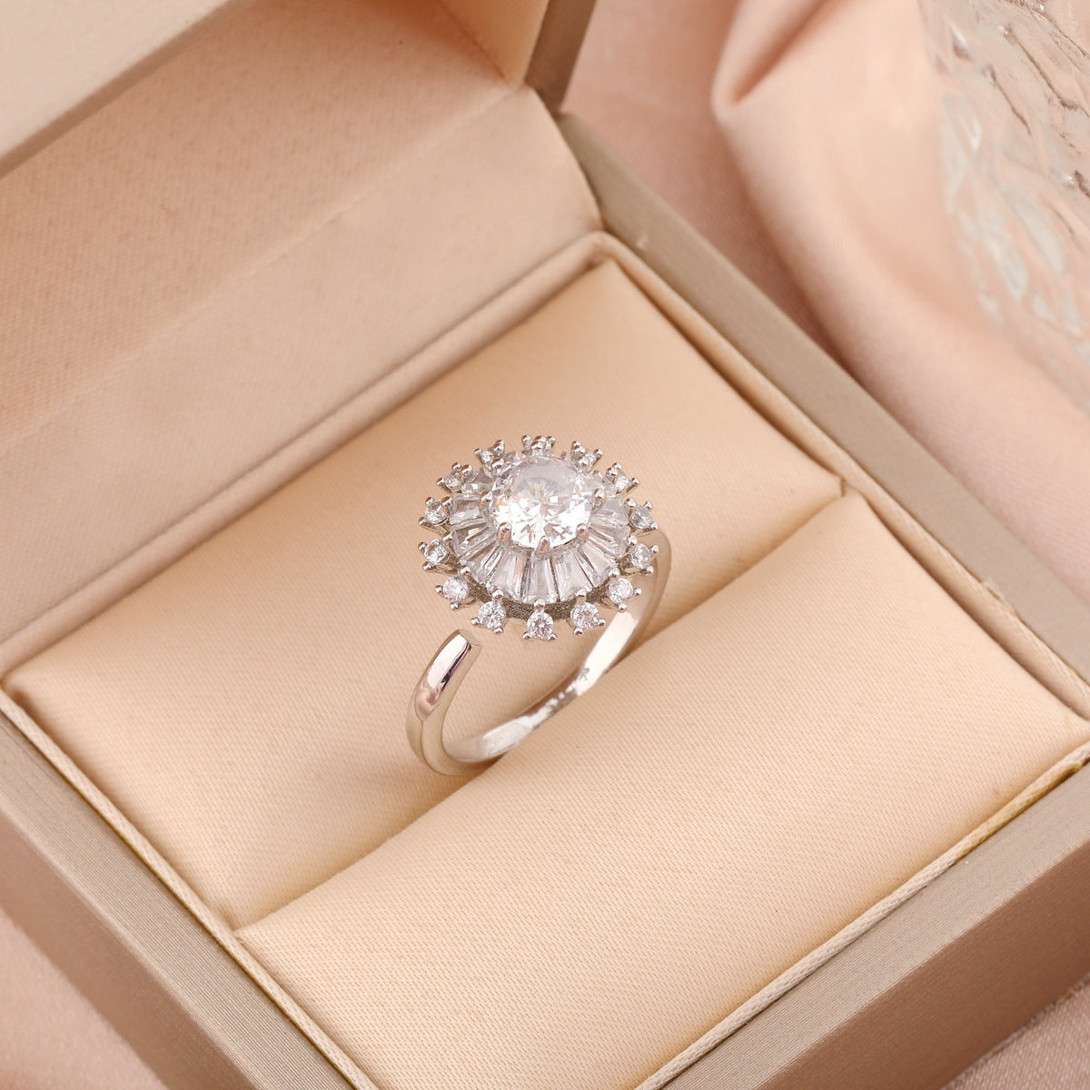 Adjustable Spinning Zircon Copper Ring