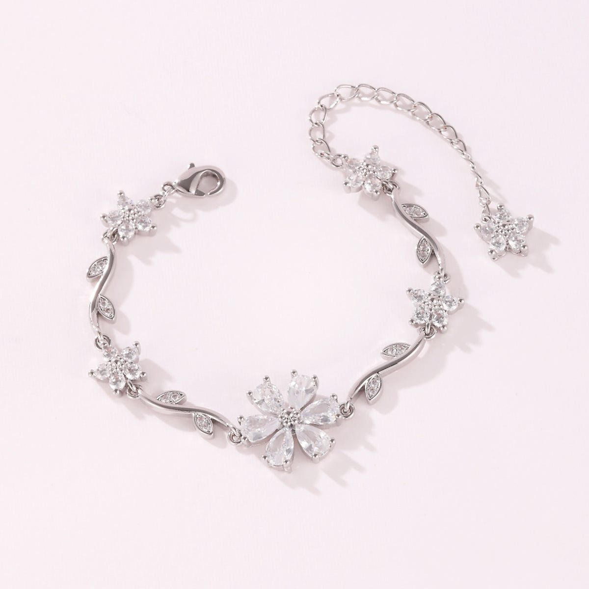 Floral Copper Inlaid Diamond Bracelet