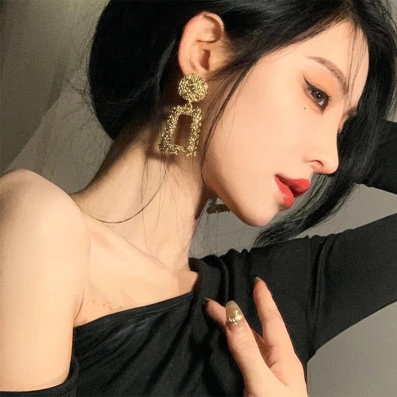 Linea Geometric Metal Earrings