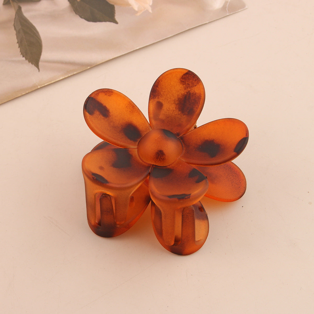 Fashion Flower Hair Clip ABS Grip Claw Clip for Women
