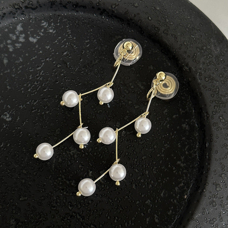 Aurielle Clip-On Pearl Earrings