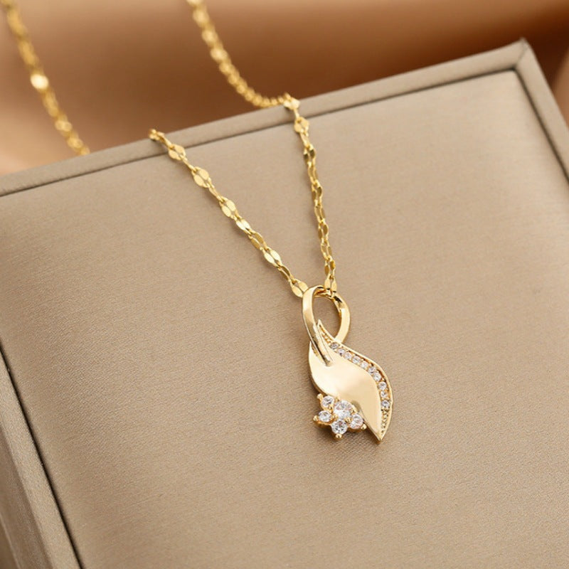 Pendant Necklace