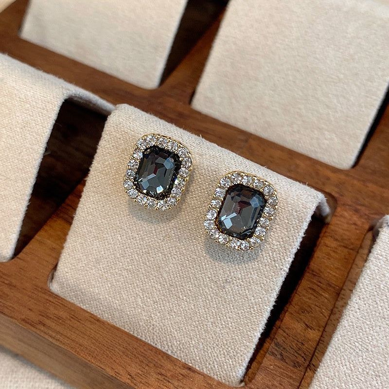 Pearl Geometric Earrings