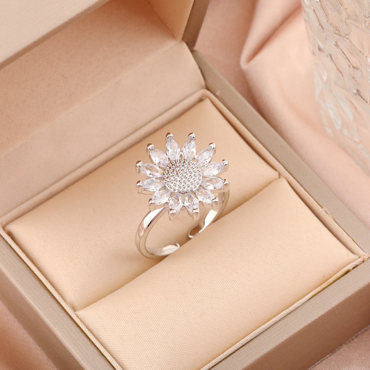 Adjustable Spinning Zircon Copper Ring