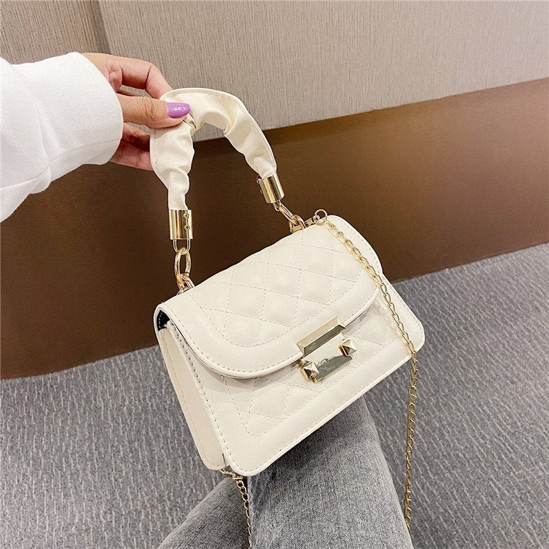 Diamond Quilted Chain Bag