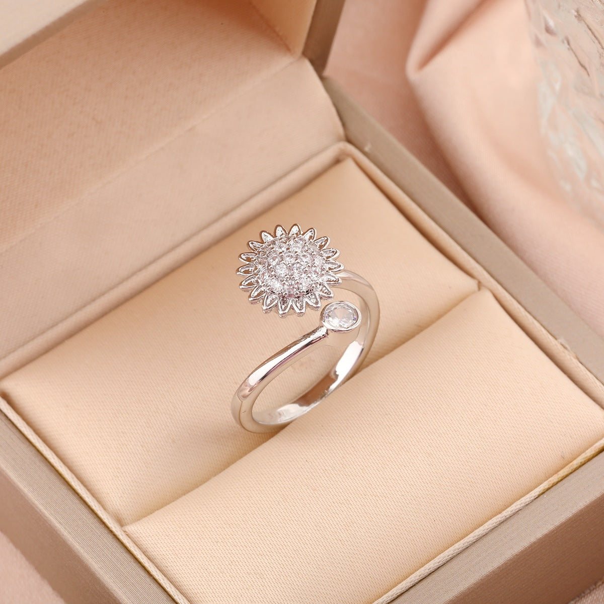Adjustable Spinning Zircon Copper Ring