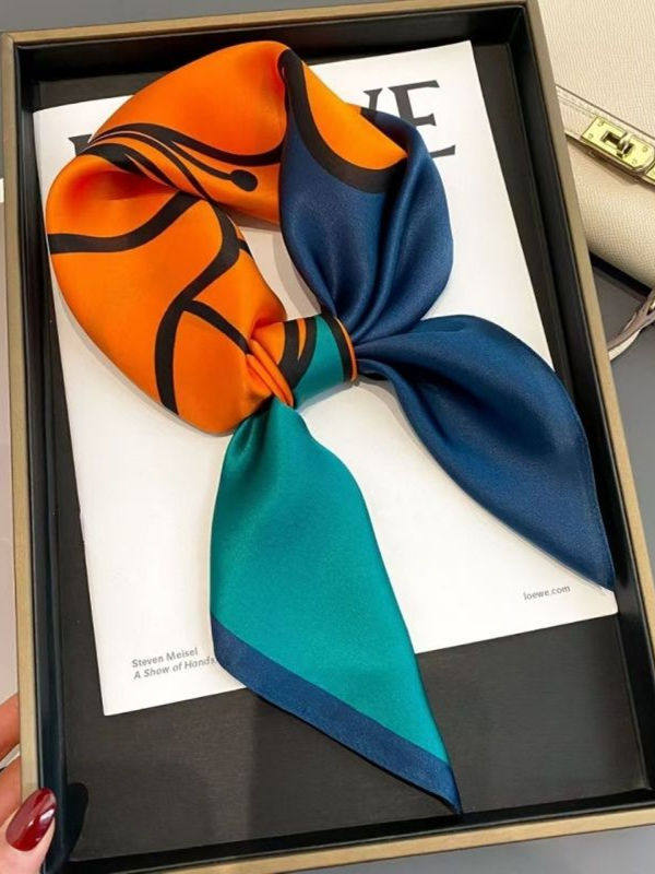 Simulated silk mulberry silk scarf