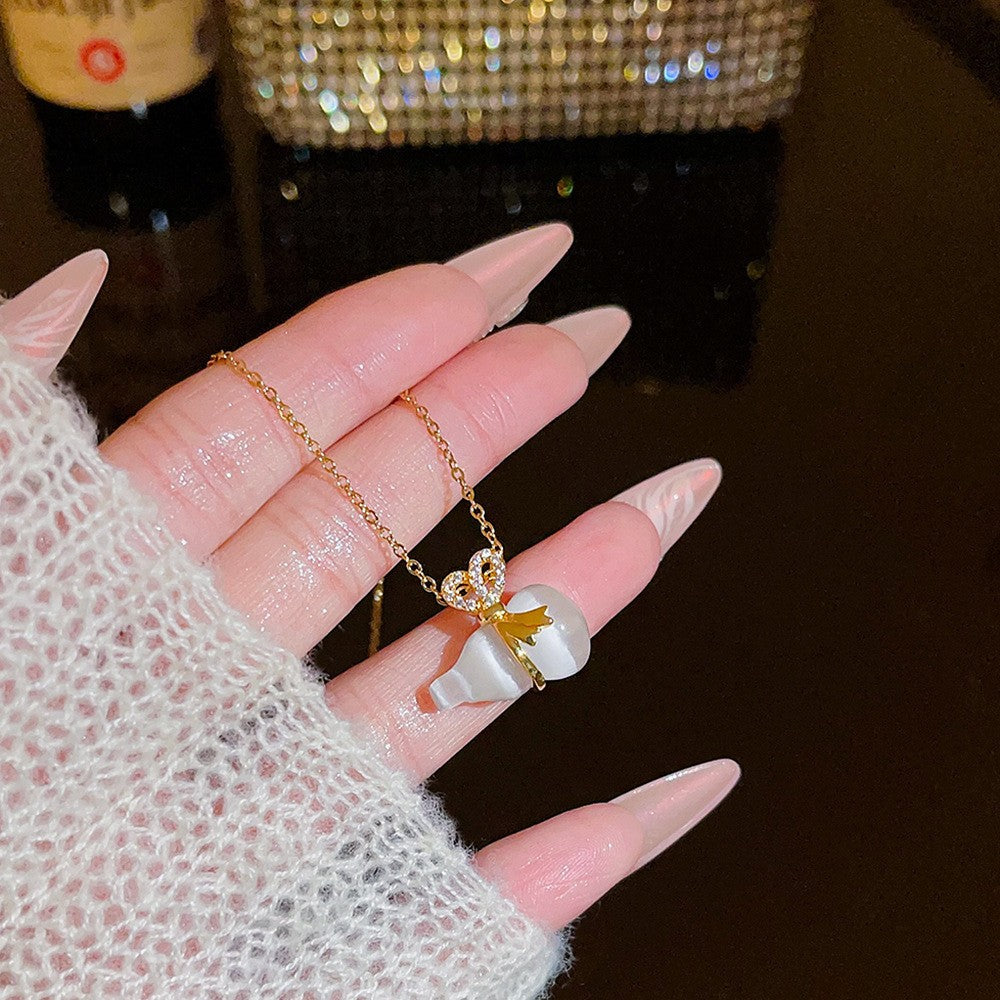 Titanium Steel Zircon Necklace with Geometric Pendant