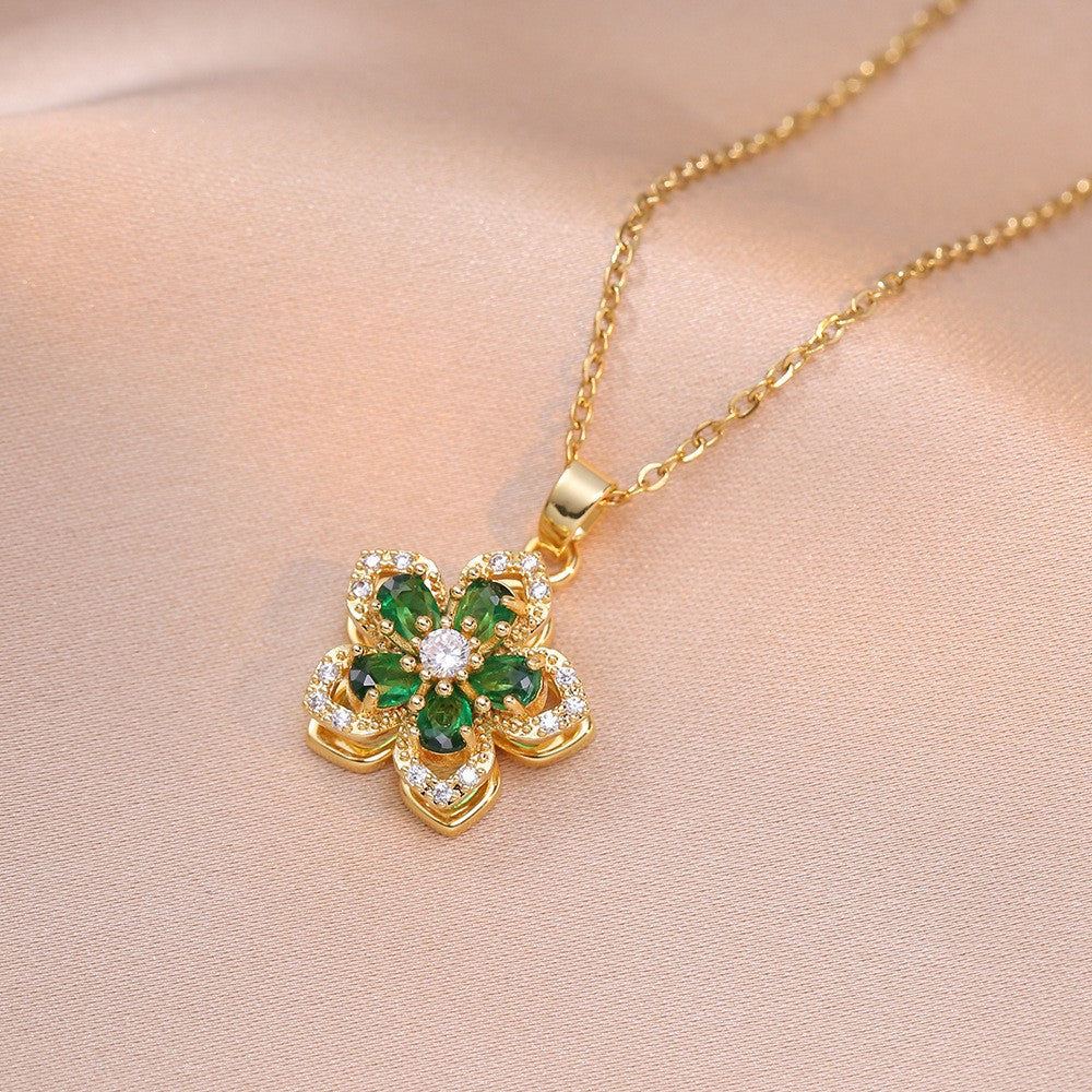 Fashionable retro-style clavicle necklace
