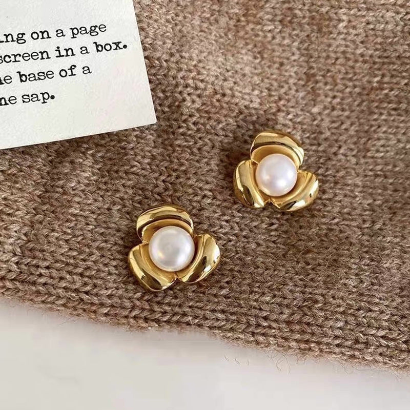 Linea Geometric Metal Earrings