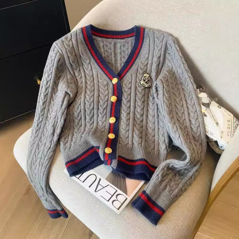 Retro V-neck Cable Knit Cardigan