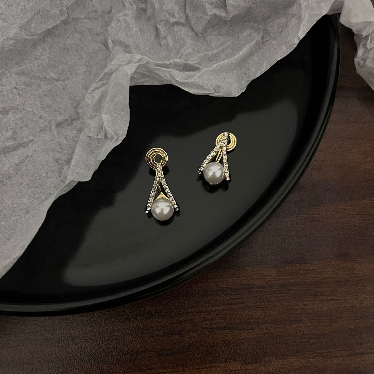 Aurielle Clip-On Pearl Earrings