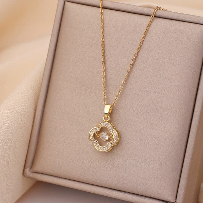 Pendant Necklace