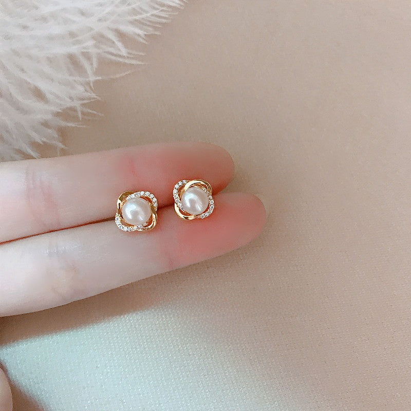 Pearl Geometric Earrings