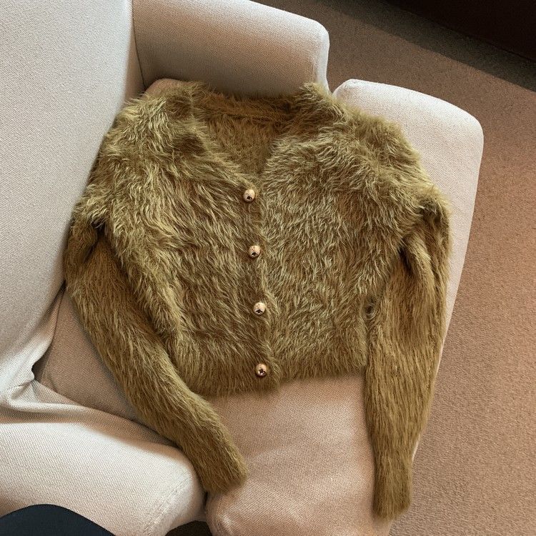 Knitted cardigan sweater coat