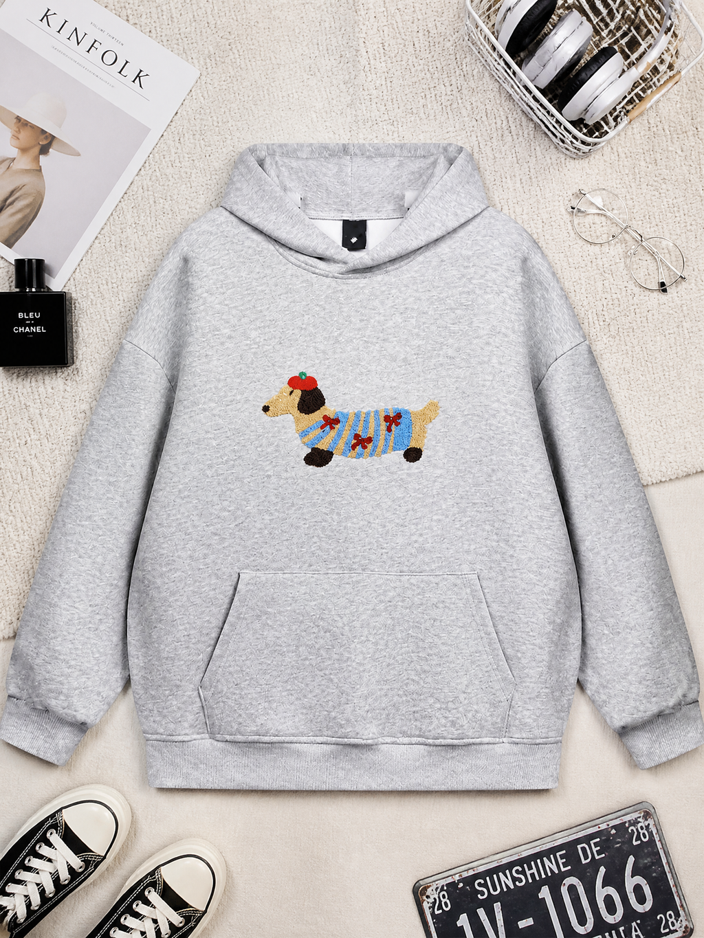 Dachshund Graphic Hooded Sweatshirt in Luxury Soft Fleece