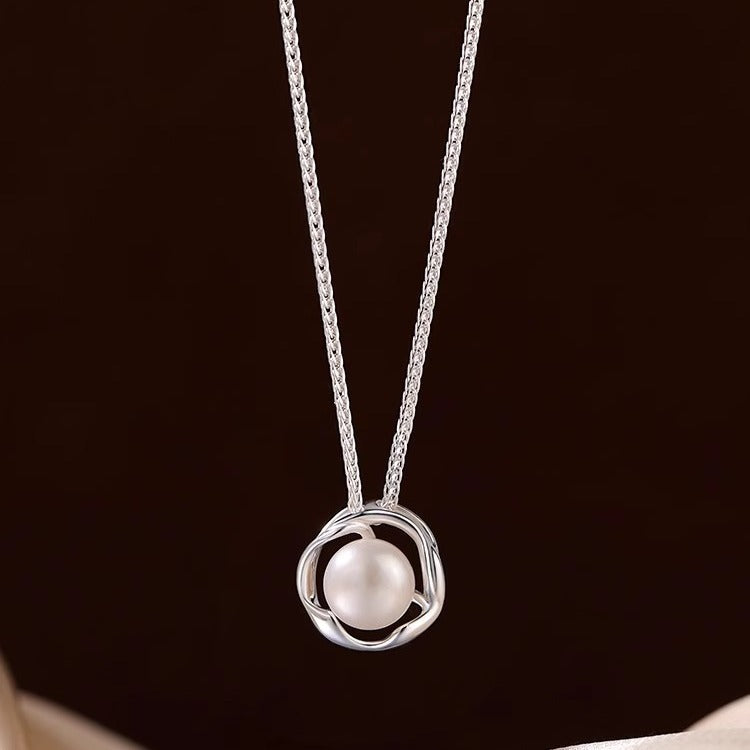 Hollow Pearl Necklace for Women