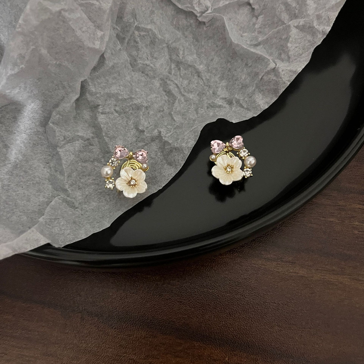 Aurielle Clip-On Pearl Earrings