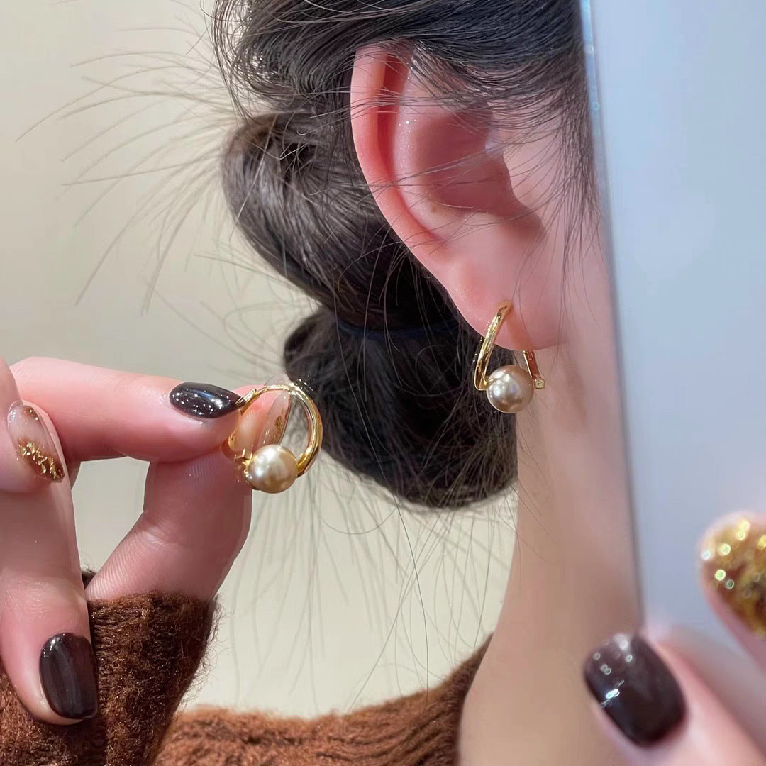Lustre Bloom Silver Pearl Earrings