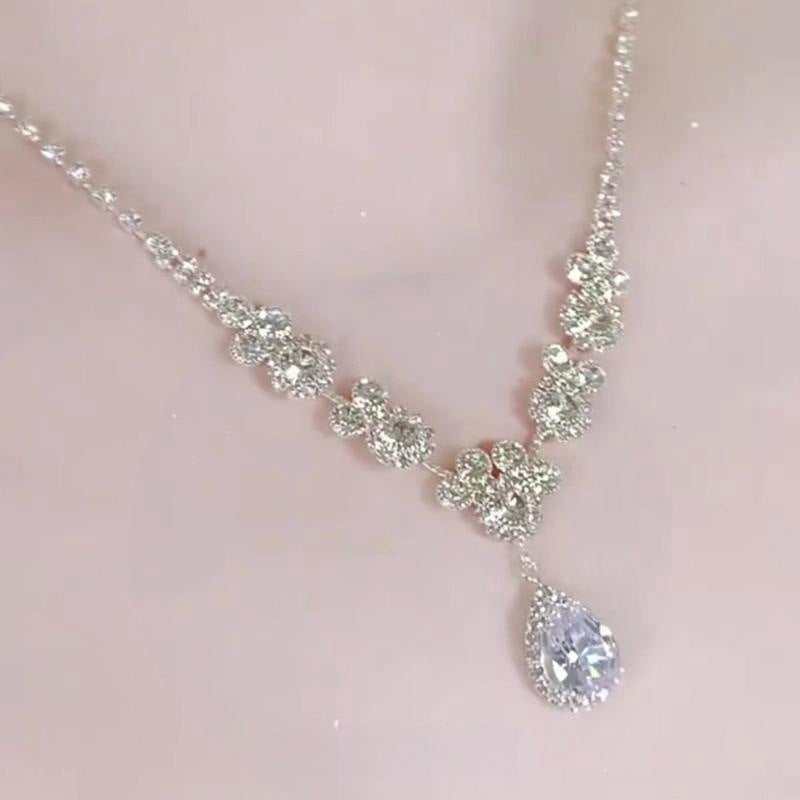 Super sparkly zircon necklace