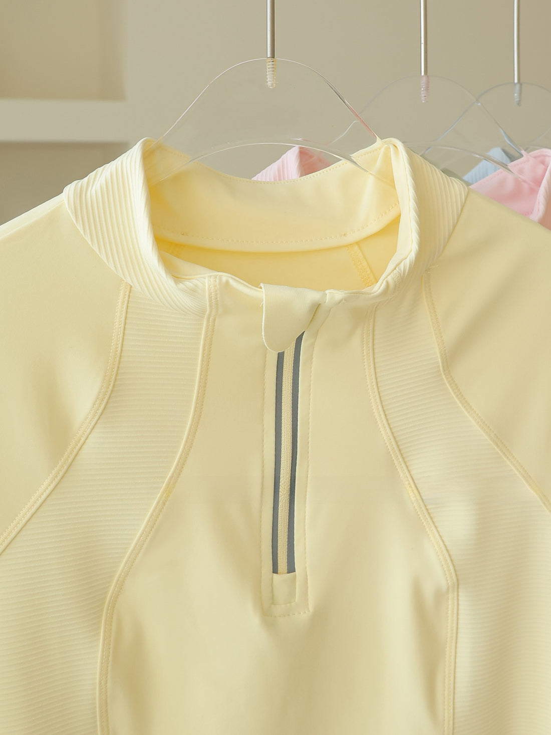 Long Sleeve Womens Yoga Top Quick Dry Fitness Wear