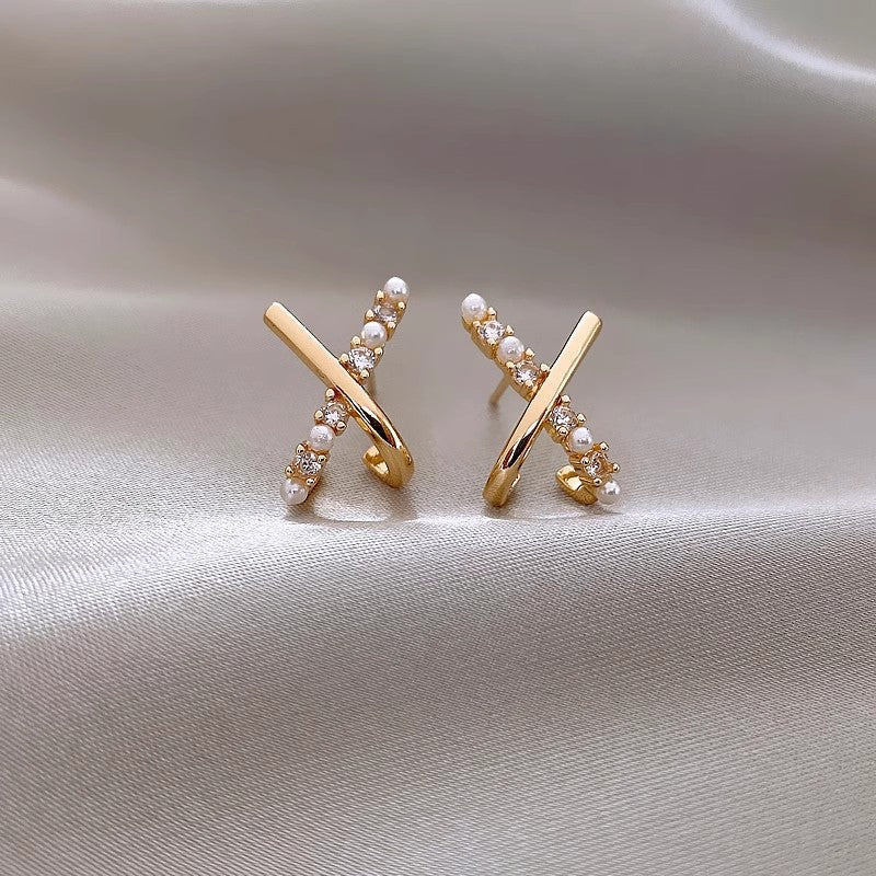 Pearl Geometric Earrings