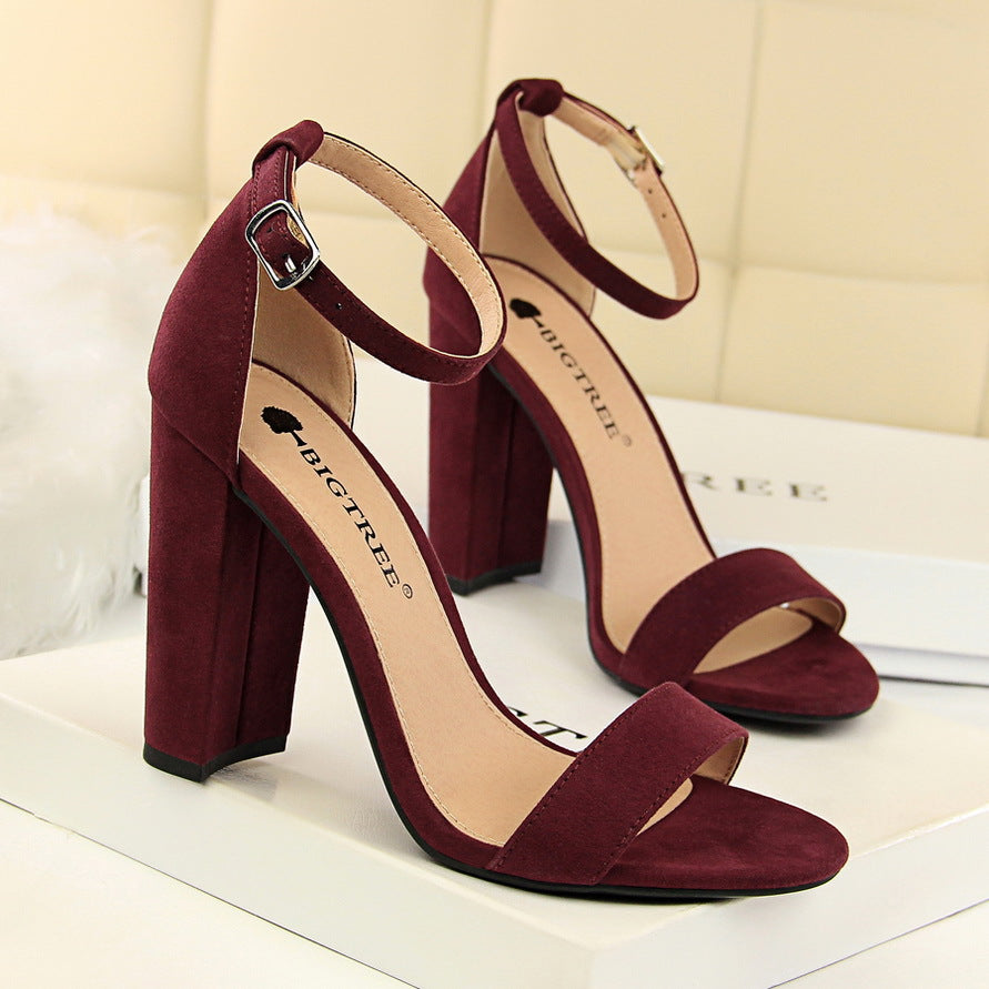 Fashion Women High Heel Sandals with Buckle