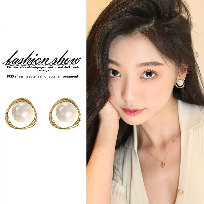 Lustre Bloom Silver Pearl Earrings