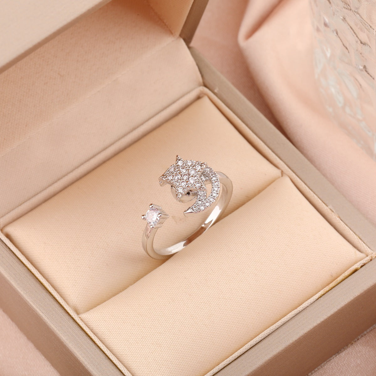 Adjustable Spinning Zircon Copper Ring
