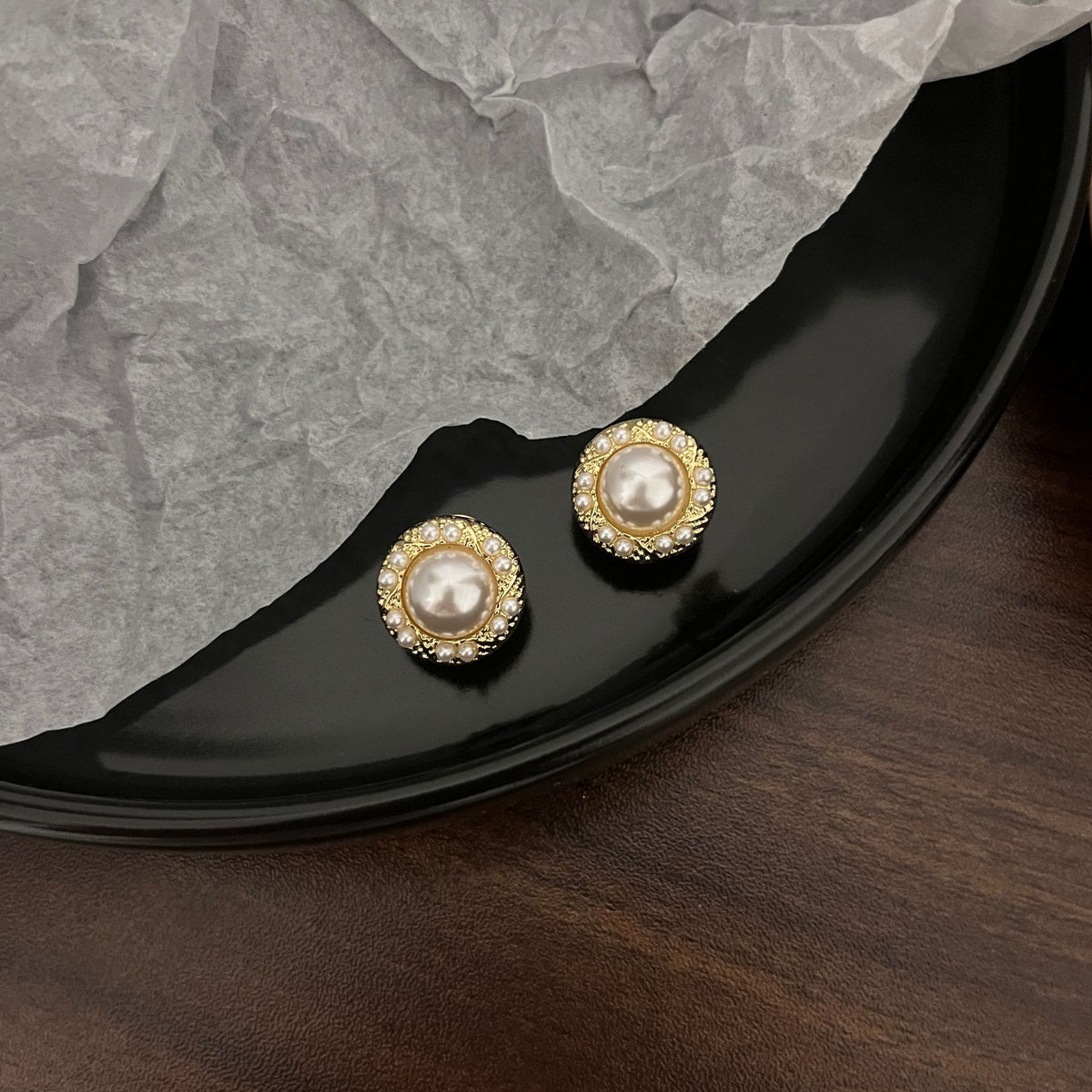 Aurielle Clip-On Pearl Earrings