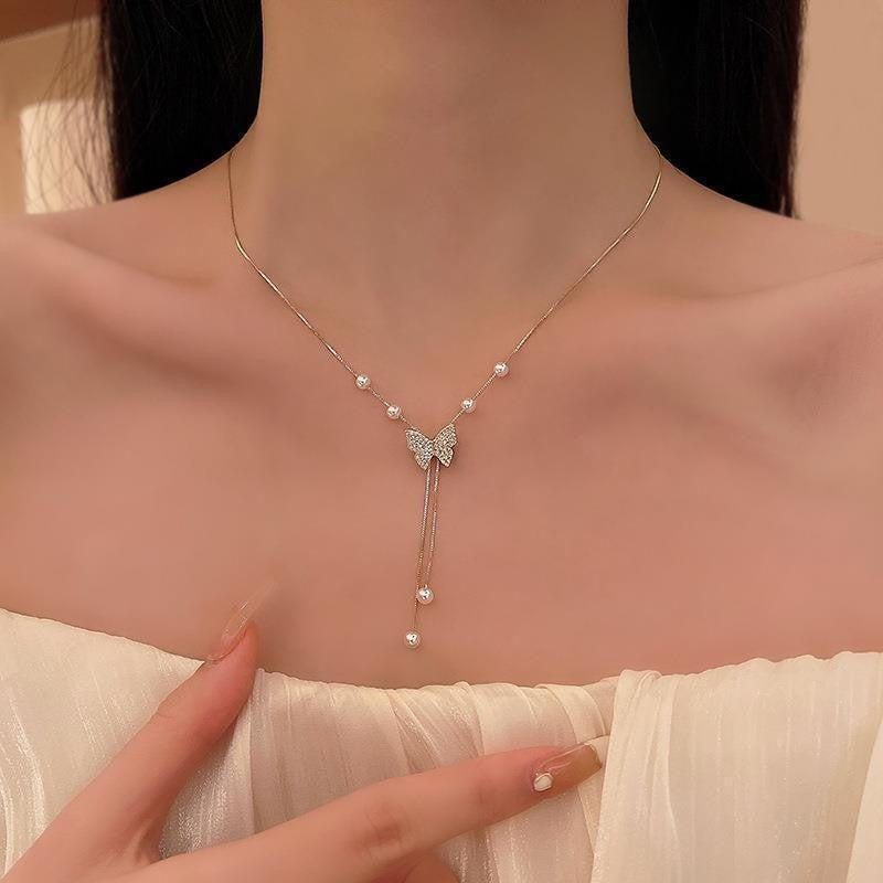 Retro Luxury Butterfly Pearl Pendant Necklace