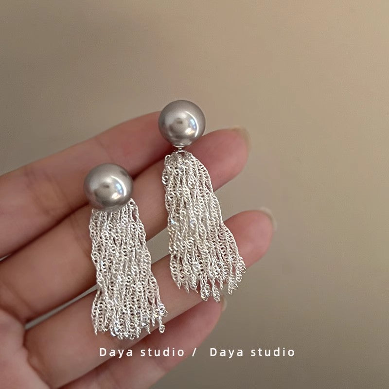 Lirio Charm Bow & Butterfly Earrings