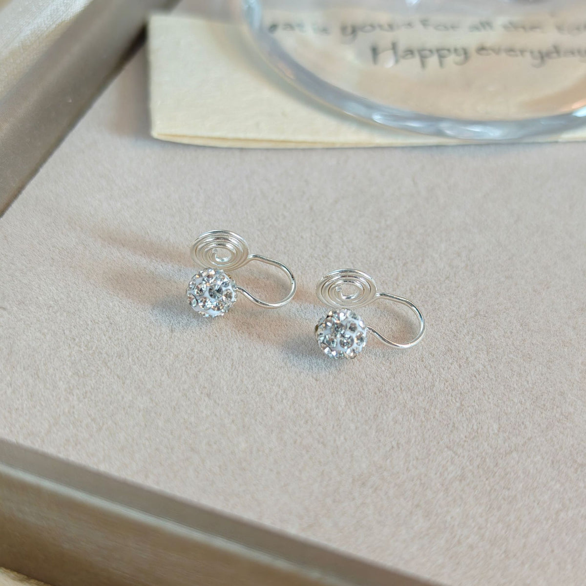Aurielle Clip-On Pearl Earrings