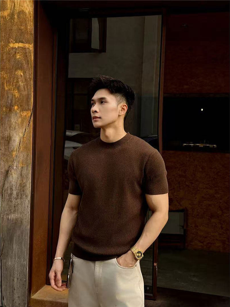 Men's Classic Round Neck Knitted Short Sleeve T-Shirt