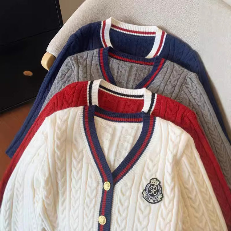 Retro V-neck Cable Knit Cardigan