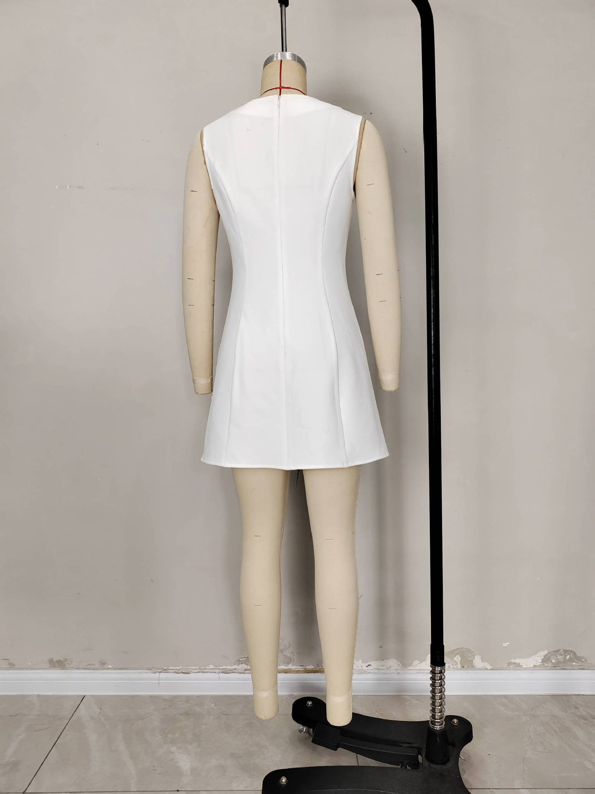 Women’s Minimalist Solid Mini Dress
