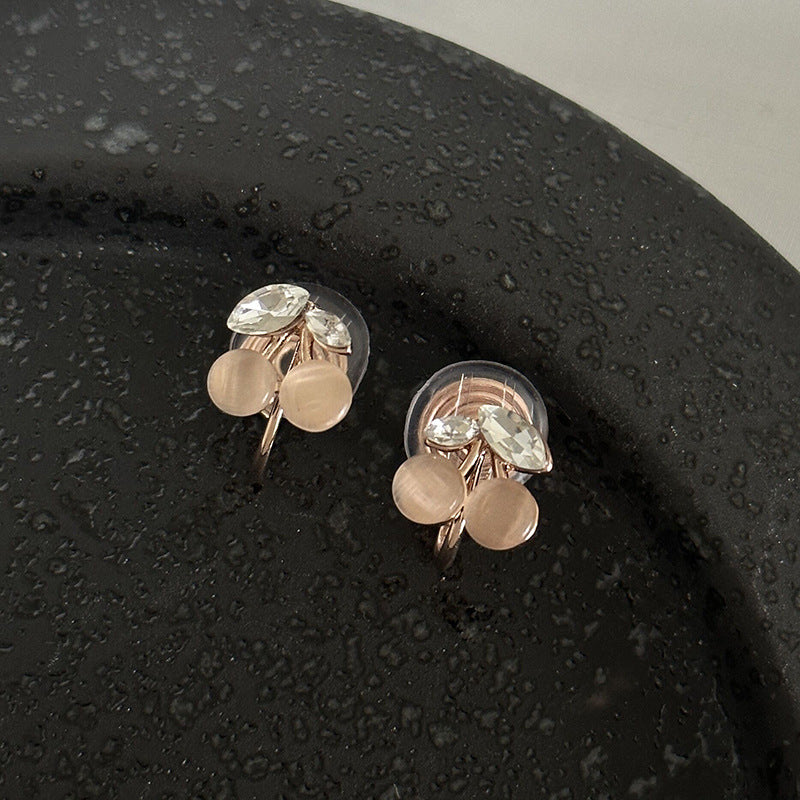 Aurielle Clip-On Pearl Earrings