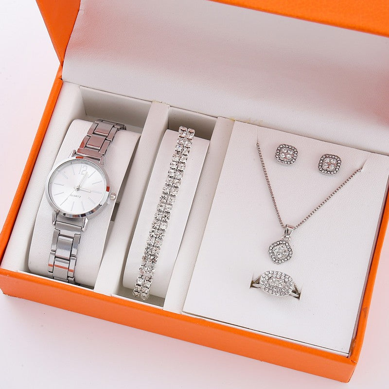 Women's Fashion Quartz Watch with Bracelet