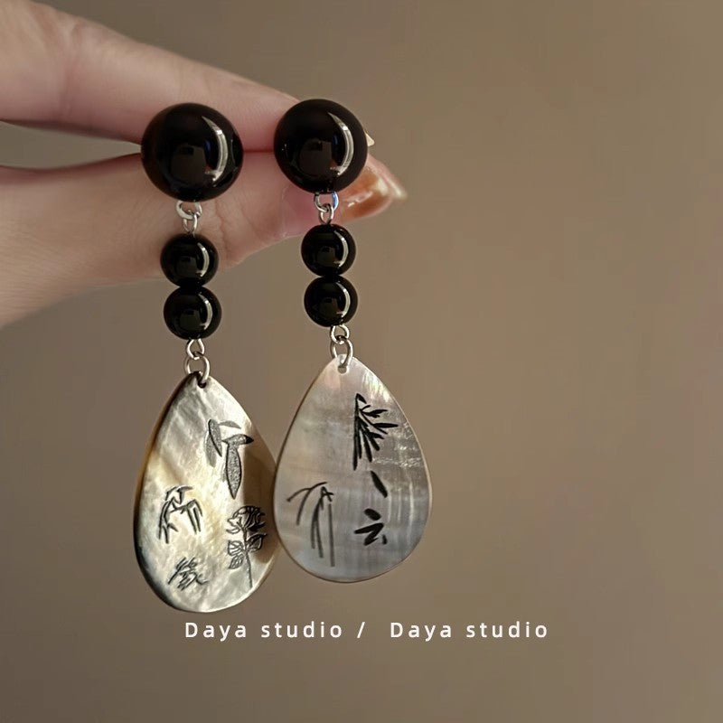 Lirio Charm Bow & Butterfly Earrings